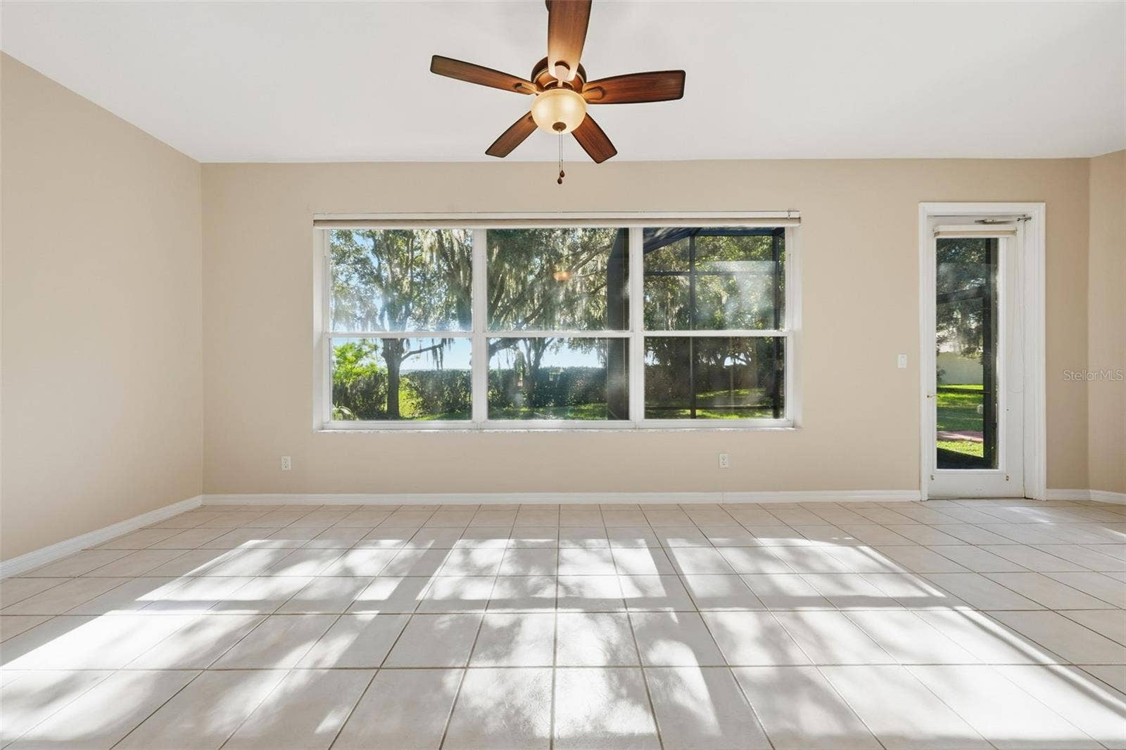 2852 CAPE HORN COURT, Tavares, FL 32778