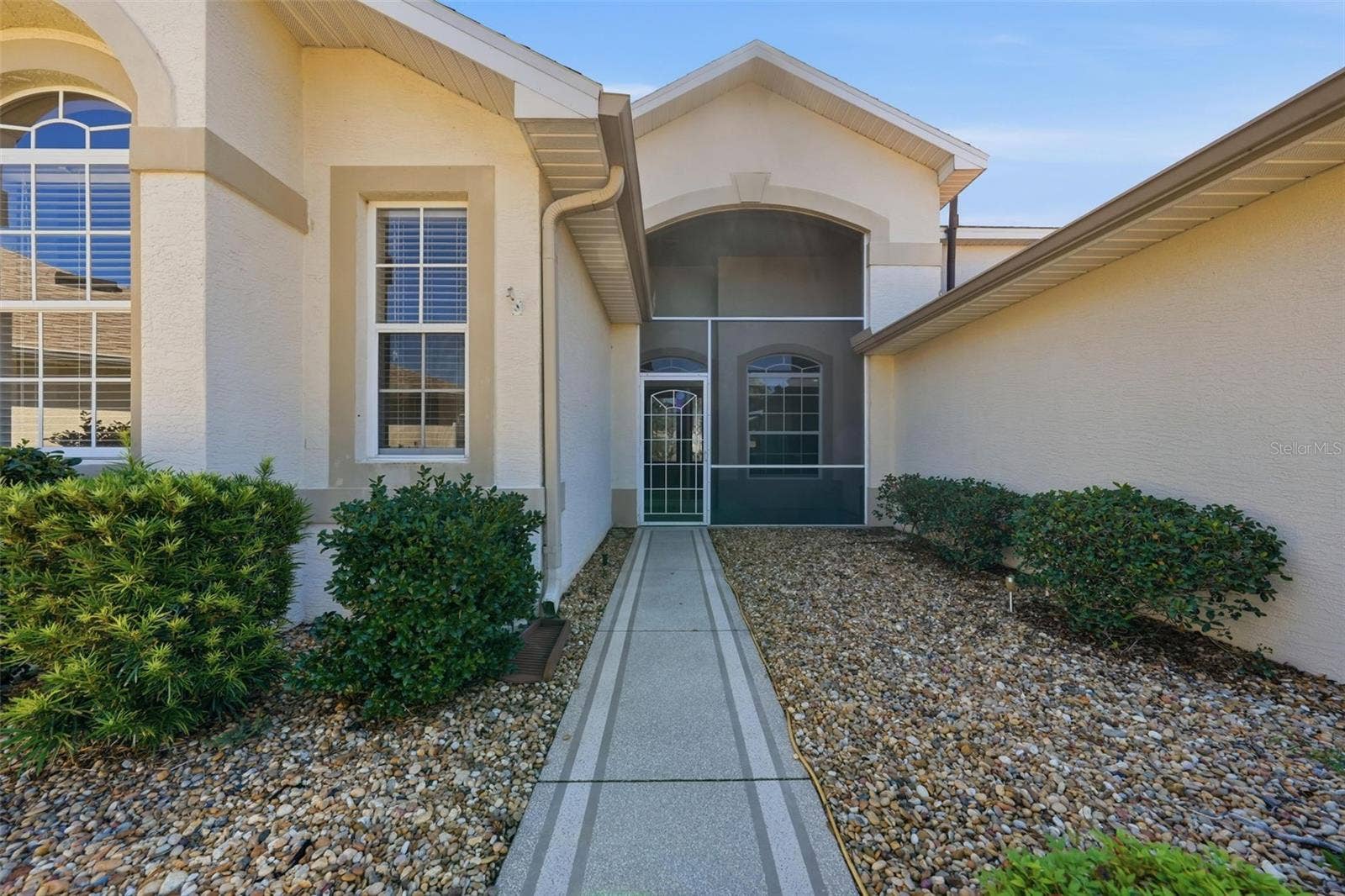 2852 CAPE HORN COURT, Tavares, FL 32778