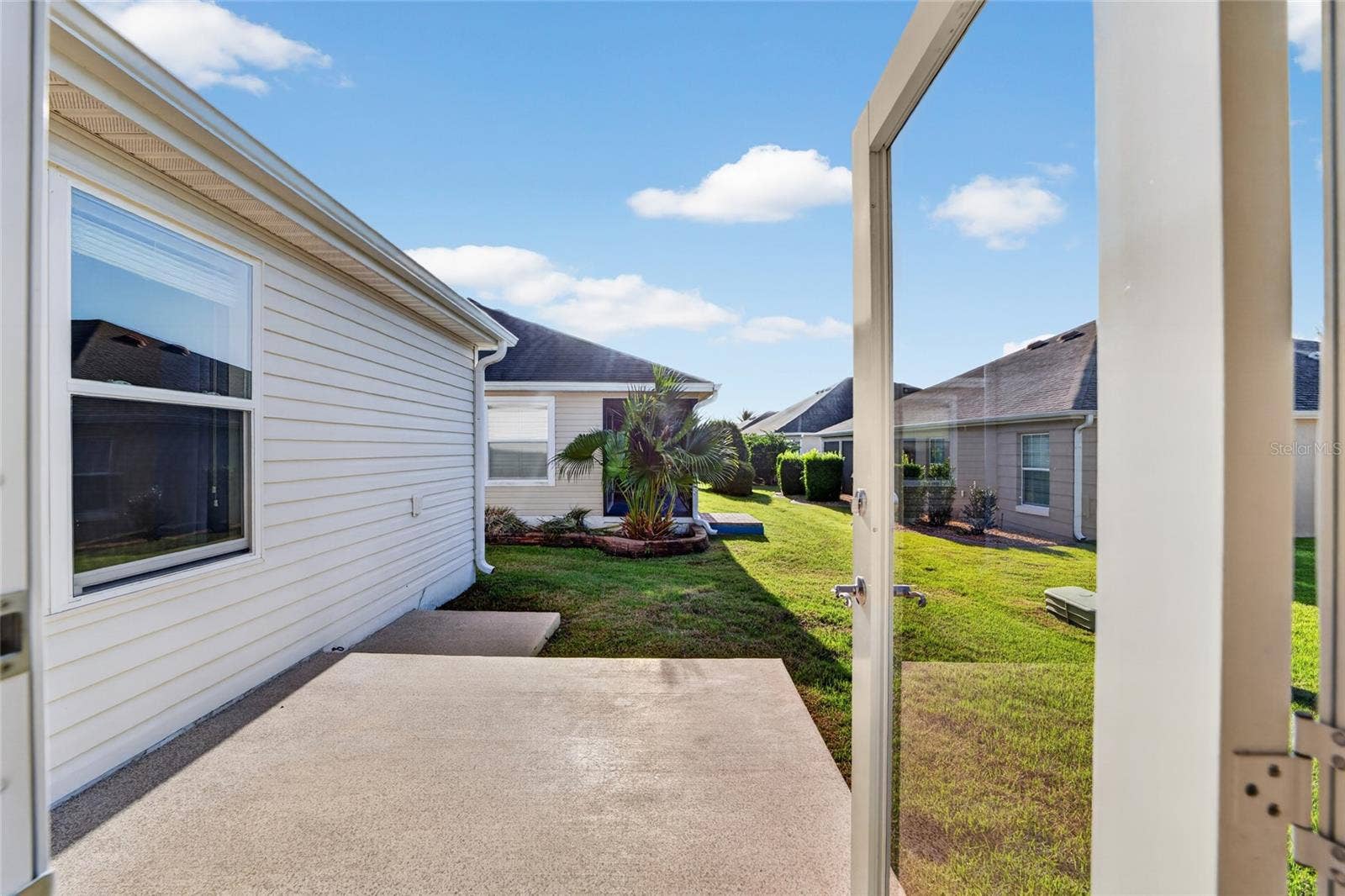 3552 WYNGATE PLACE, The Villages, FL 32163 Painted BBQ Pad