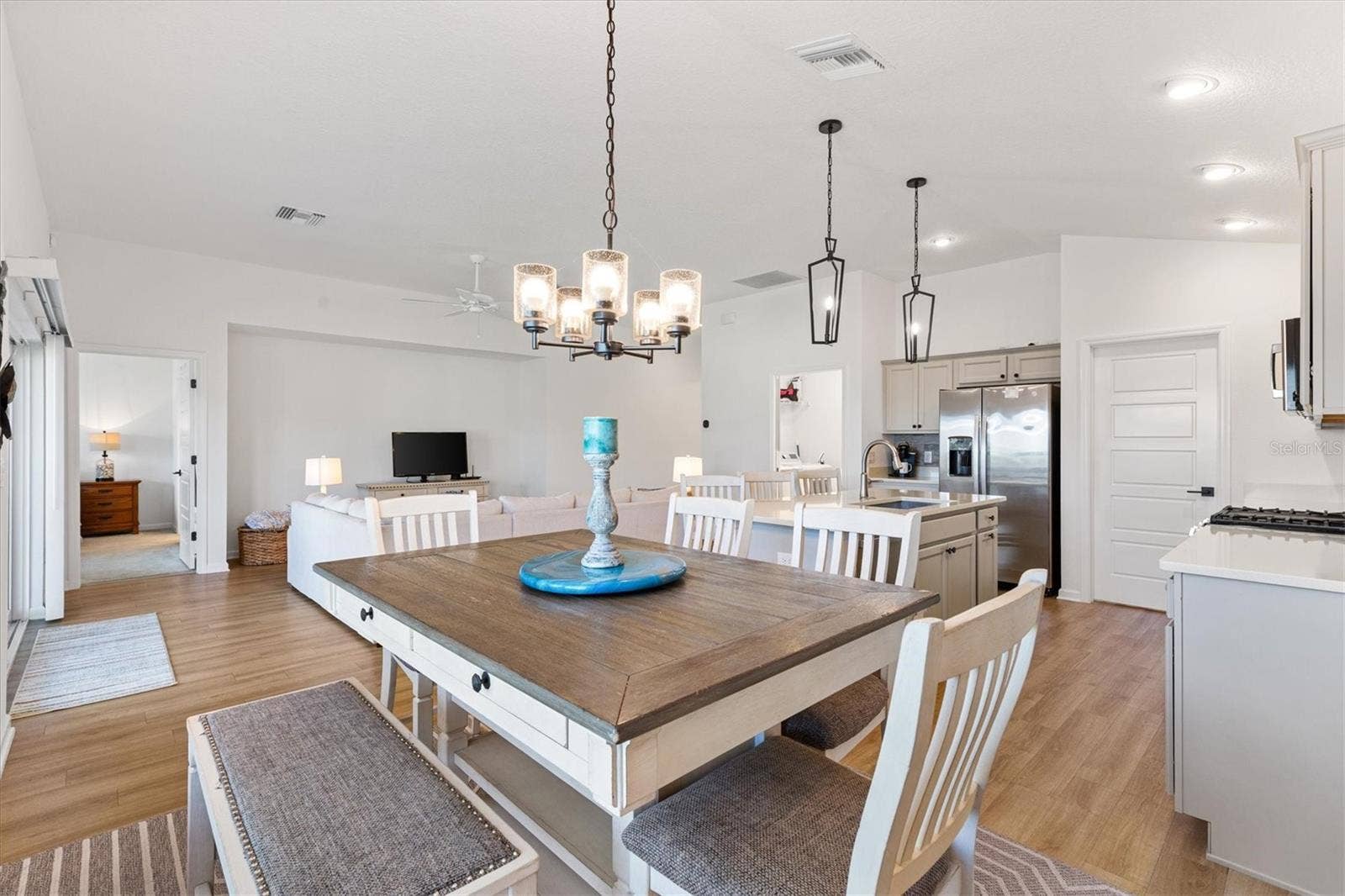1613 MCLUCAS LANE, The Villages, FL 34762 1613 MCLUCAS LANE, The Villages, FL 34762