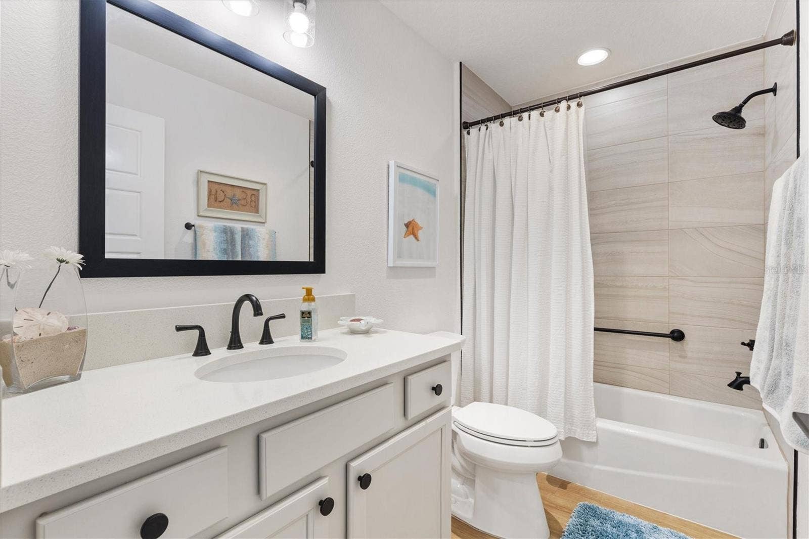 1613 MCLUCAS LANE, The Villages, FL 34762 Guest Bath