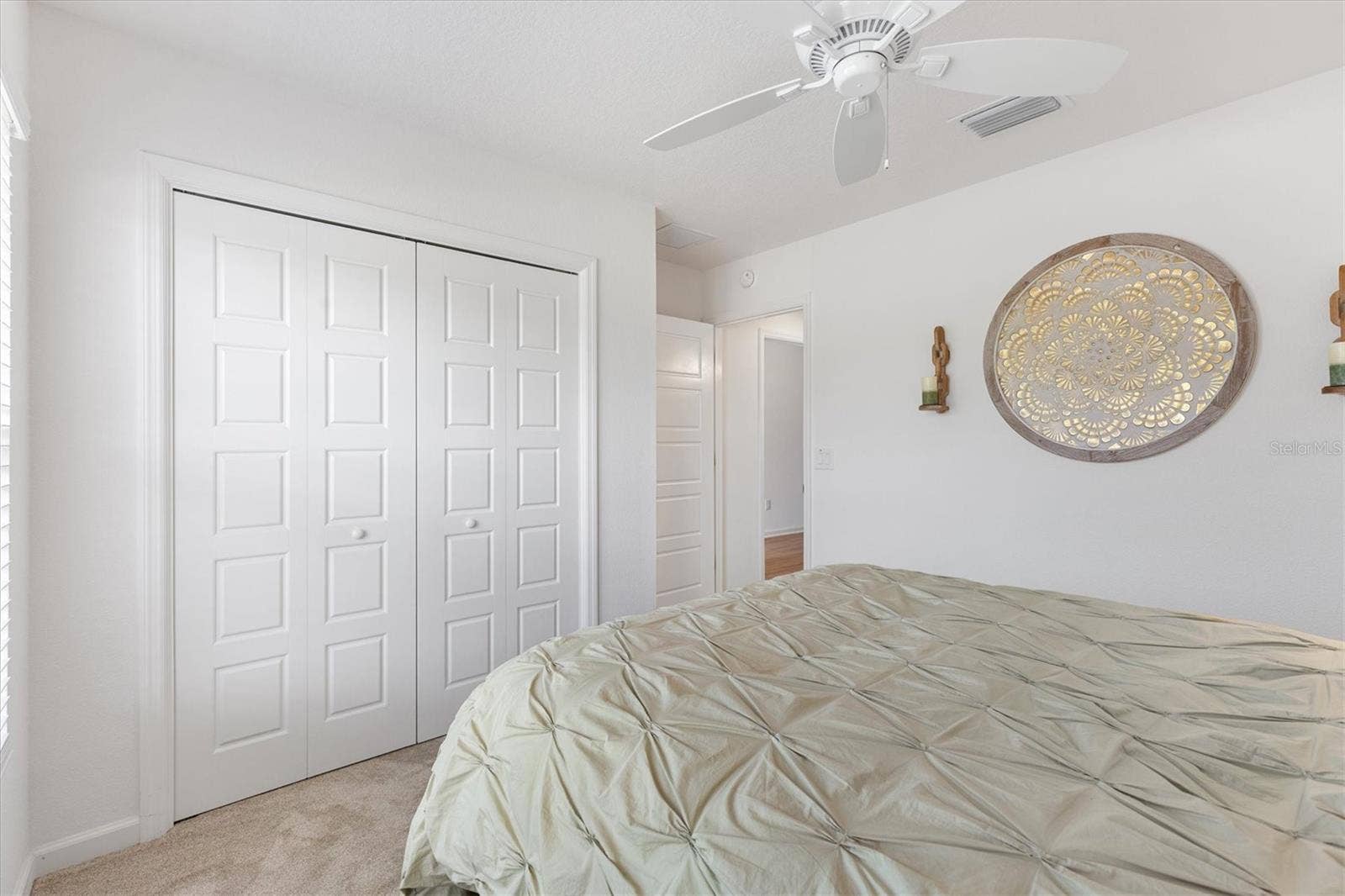 1613 MCLUCAS LANE, The Villages, FL 34762 1613 MCLUCAS LANE, The Villages, FL 34762