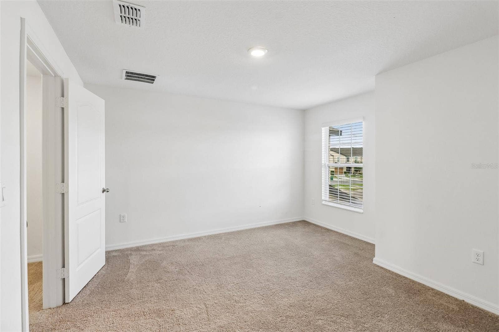 Upstairs Bedroom 1