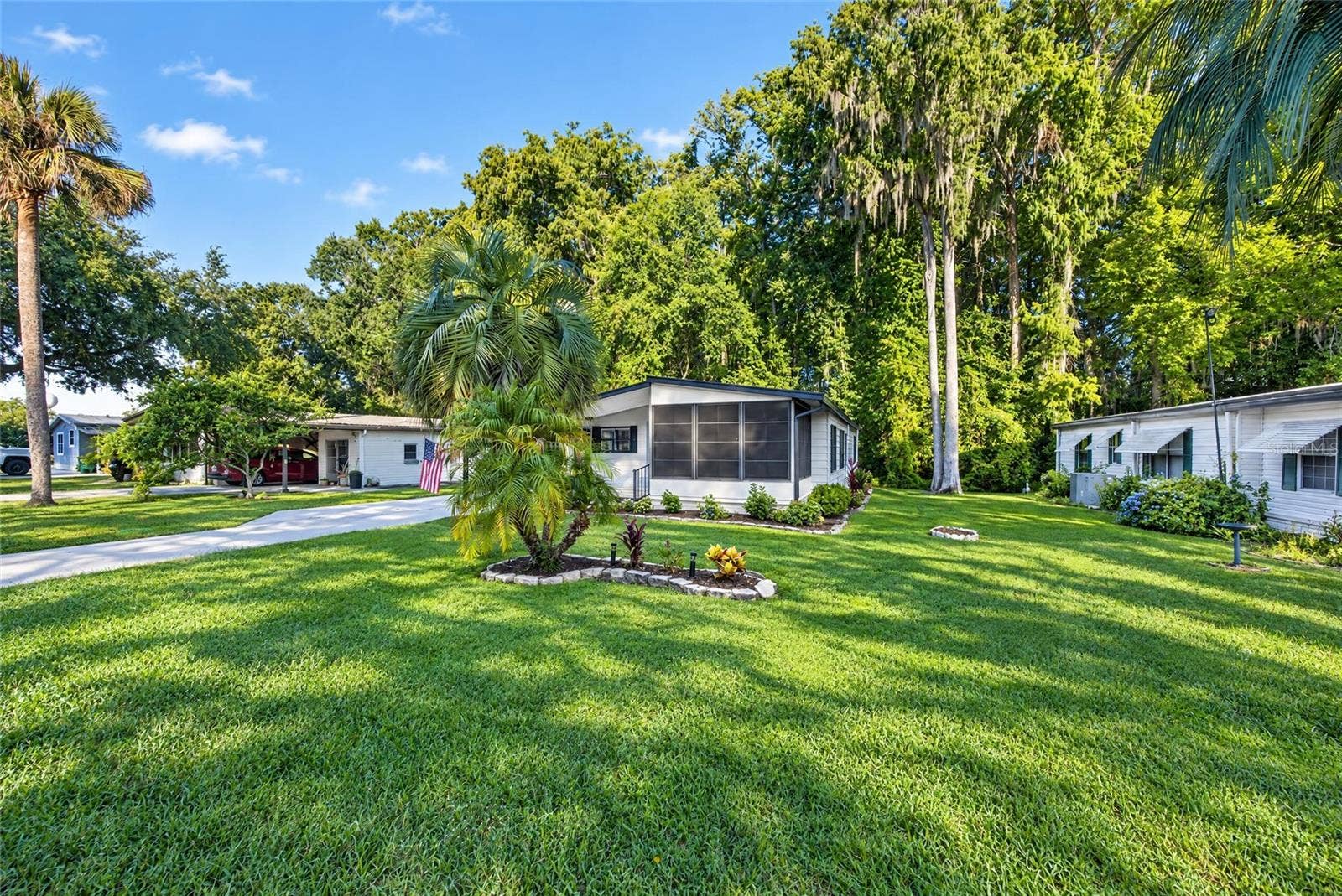 305 S TIMBER TRAIL, Wildwood, FL 34785 305 S TIMBER TRAIL, Wildwood, FL 34785