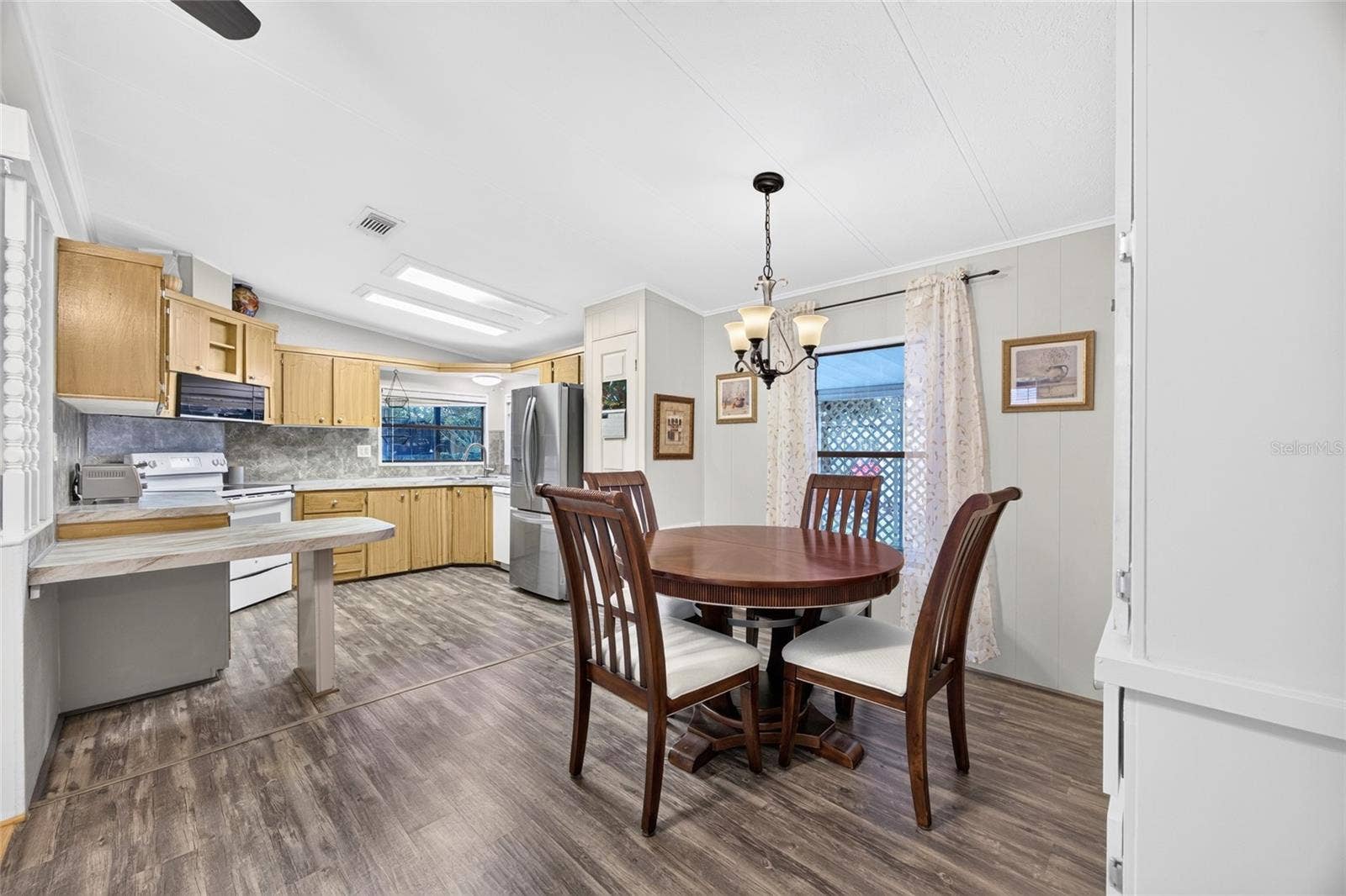 305 S TIMBER TRAIL, Wildwood, FL 34785 305 S TIMBER TRAIL, Wildwood, FL 34785