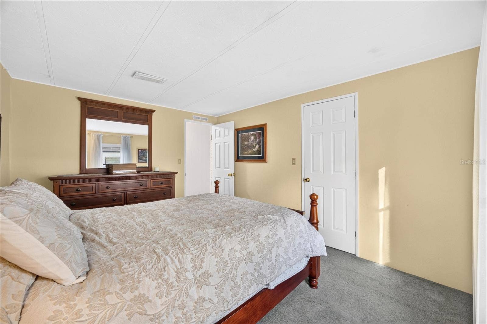 305 S TIMBER TRAIL, Wildwood, FL 34785 305 S TIMBER TRAIL, Wildwood, FL 34785