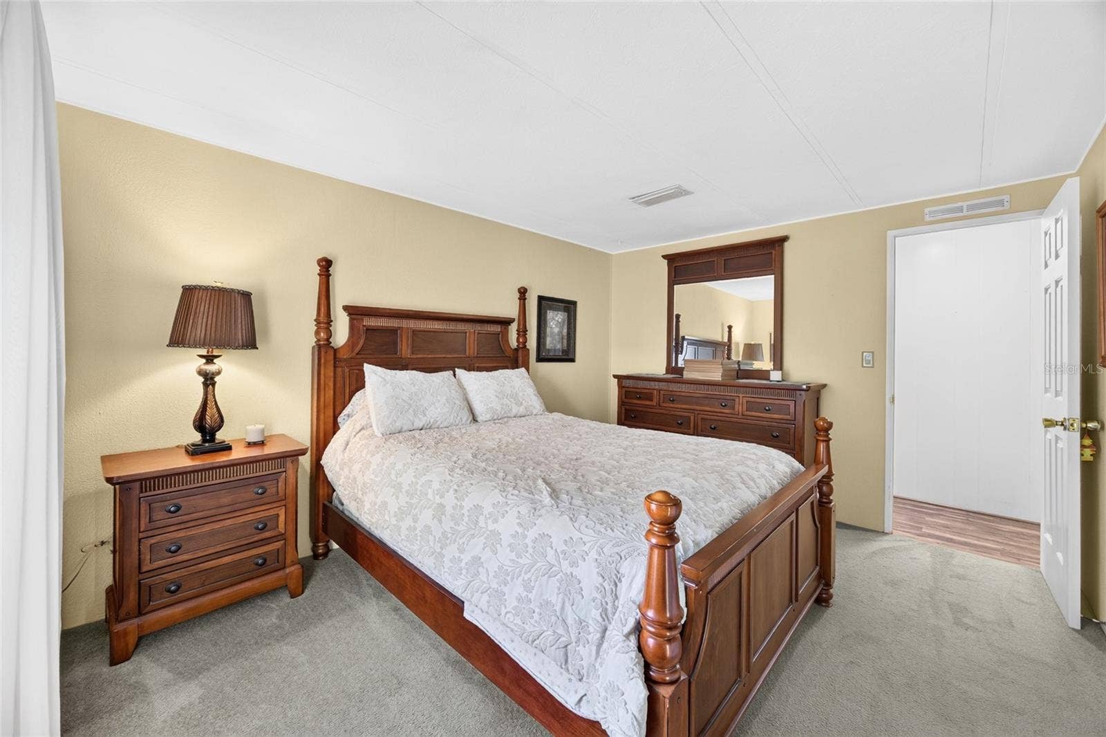 305 S TIMBER TRAIL, Wildwood, FL 34785 305 S TIMBER TRAIL, Wildwood, FL 34785