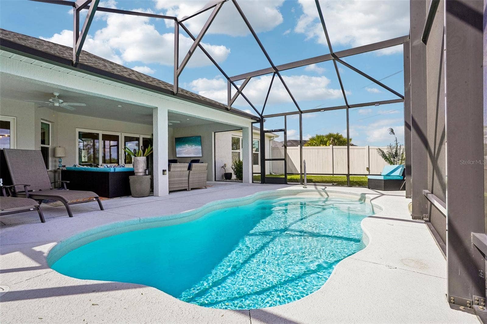 2227 LANDREA LOOP, The Villages, FL 32163