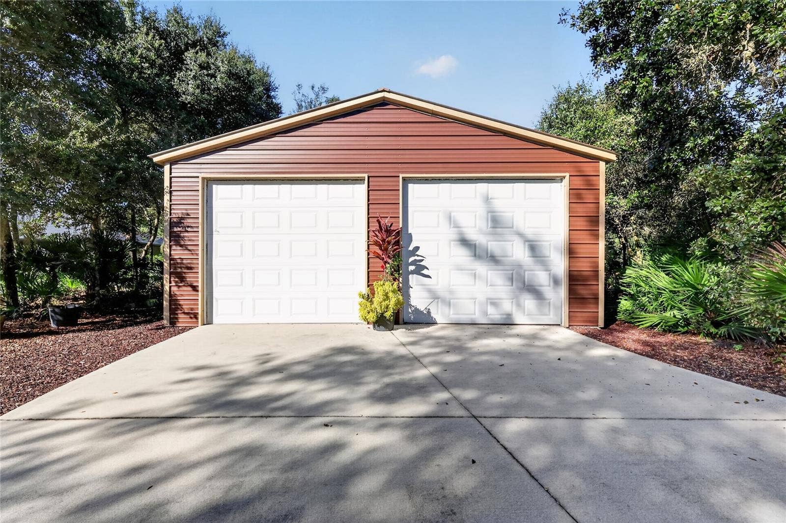 42626 ROYAL TRAILS ROAD, Eustis, FL 32736 Detached Garage