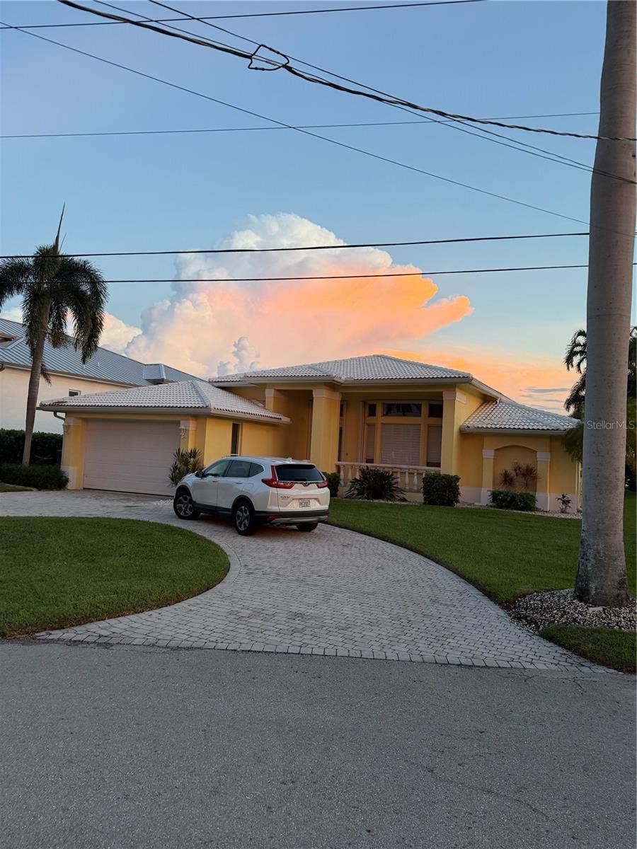 Property photo for 264 BAYSHORE DRIVE, Cape Coral, FL