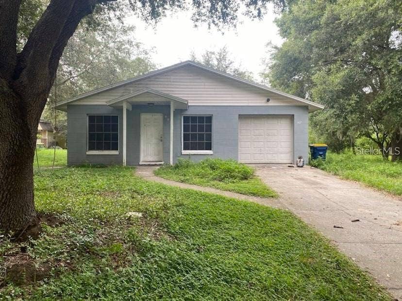 Property photo for 607 PALMETTO DRIVE, Mascotte, FL