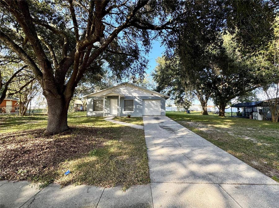 Property photo for 607 PALMETTO DRIVE, Mascotte, FL