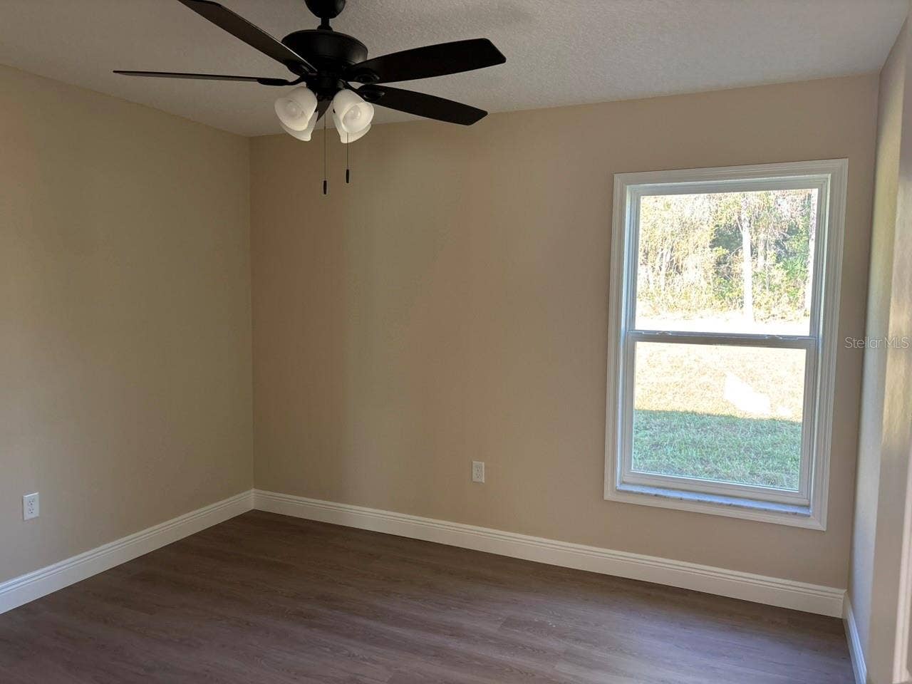 8122 N GALENA AVENUE, Dunnellon, FL 34434