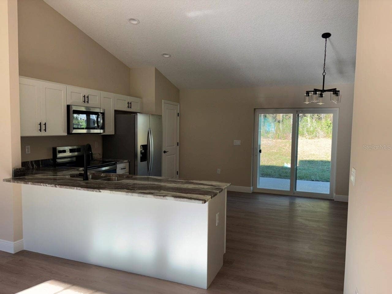 8122 N GALENA AVENUE, Dunnellon, FL 34434