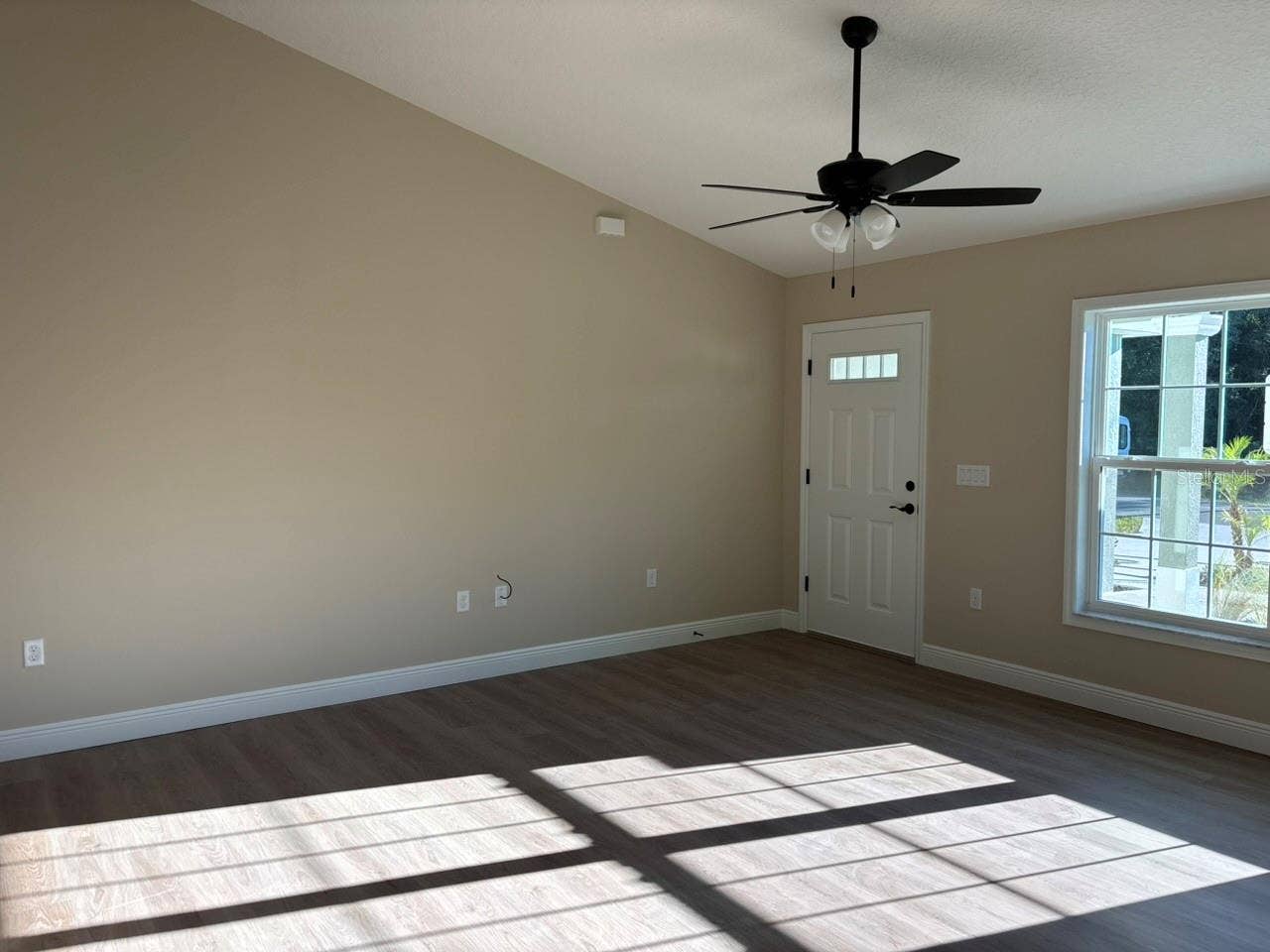 8122 N GALENA AVENUE, Dunnellon, FL 34434