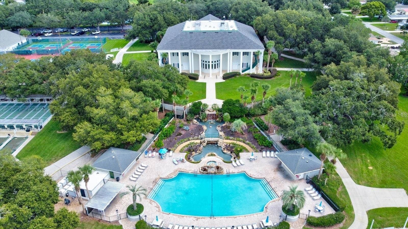 Manor Clubhouse Pool