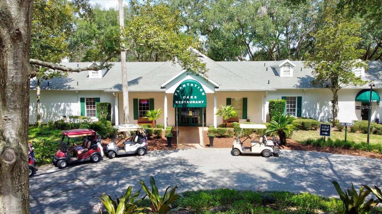 Oaks Restaurant