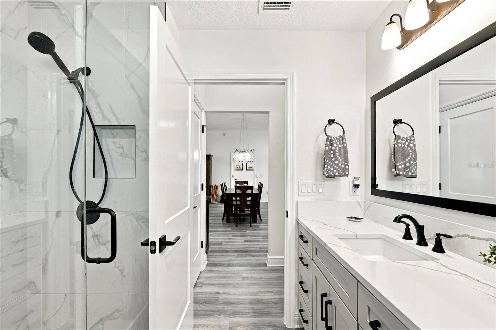 614 LAKE CREEK CIRCLE, The Villages, FL 34762 Bedroom 3 Guest Bathroom