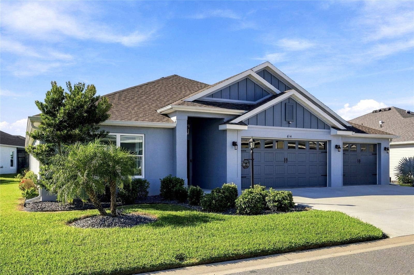 614 LAKE CREEK CIRCLE, The Villages, FL 34762 House from front left