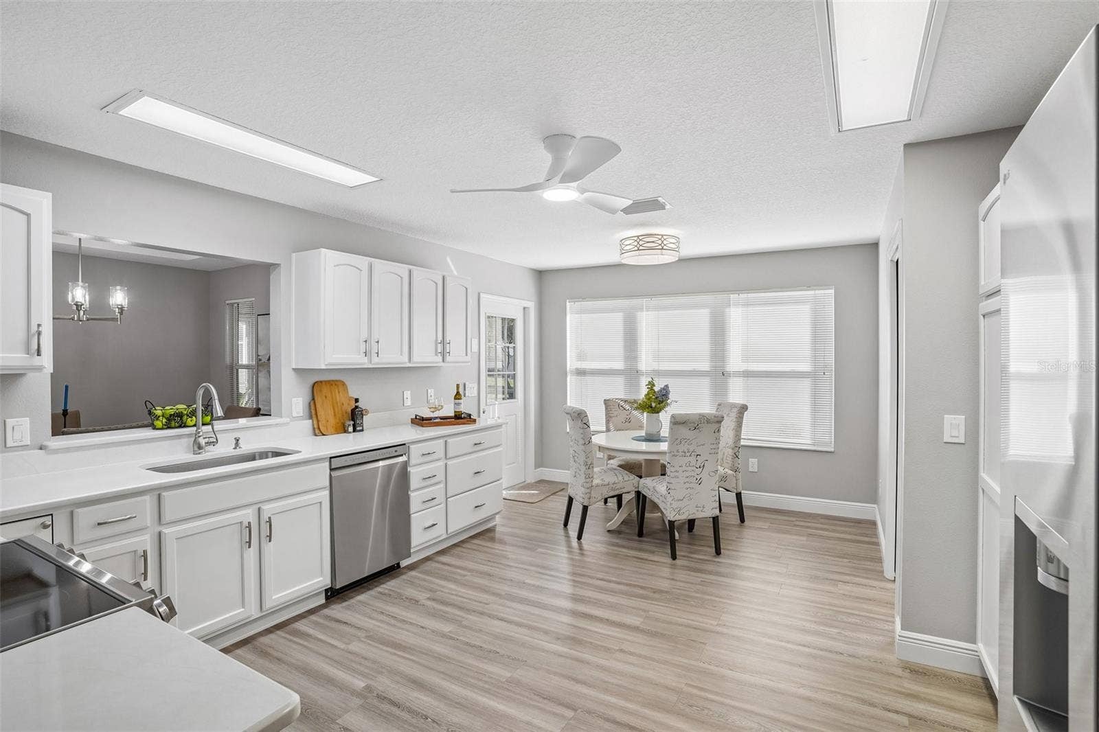 1897 CARYLE LANE, The Villages, FL 32162 Kitchen