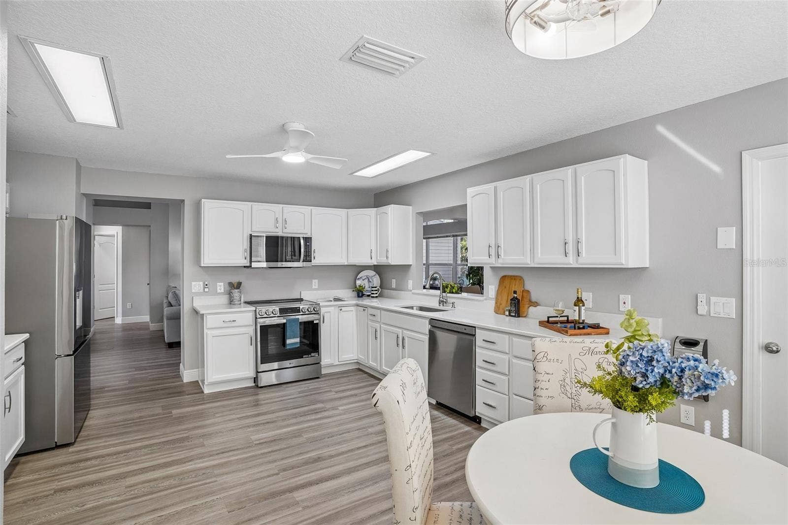 1897 CARYLE LANE, The Villages, FL 32162 Kitchen
