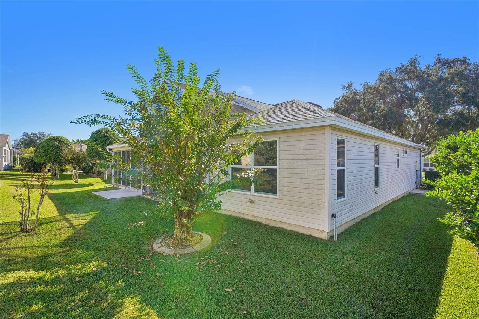1897 CARYLE LANE, The Villages, FL 32162 1897 CARYLE LANE, The Villages, FL 32162