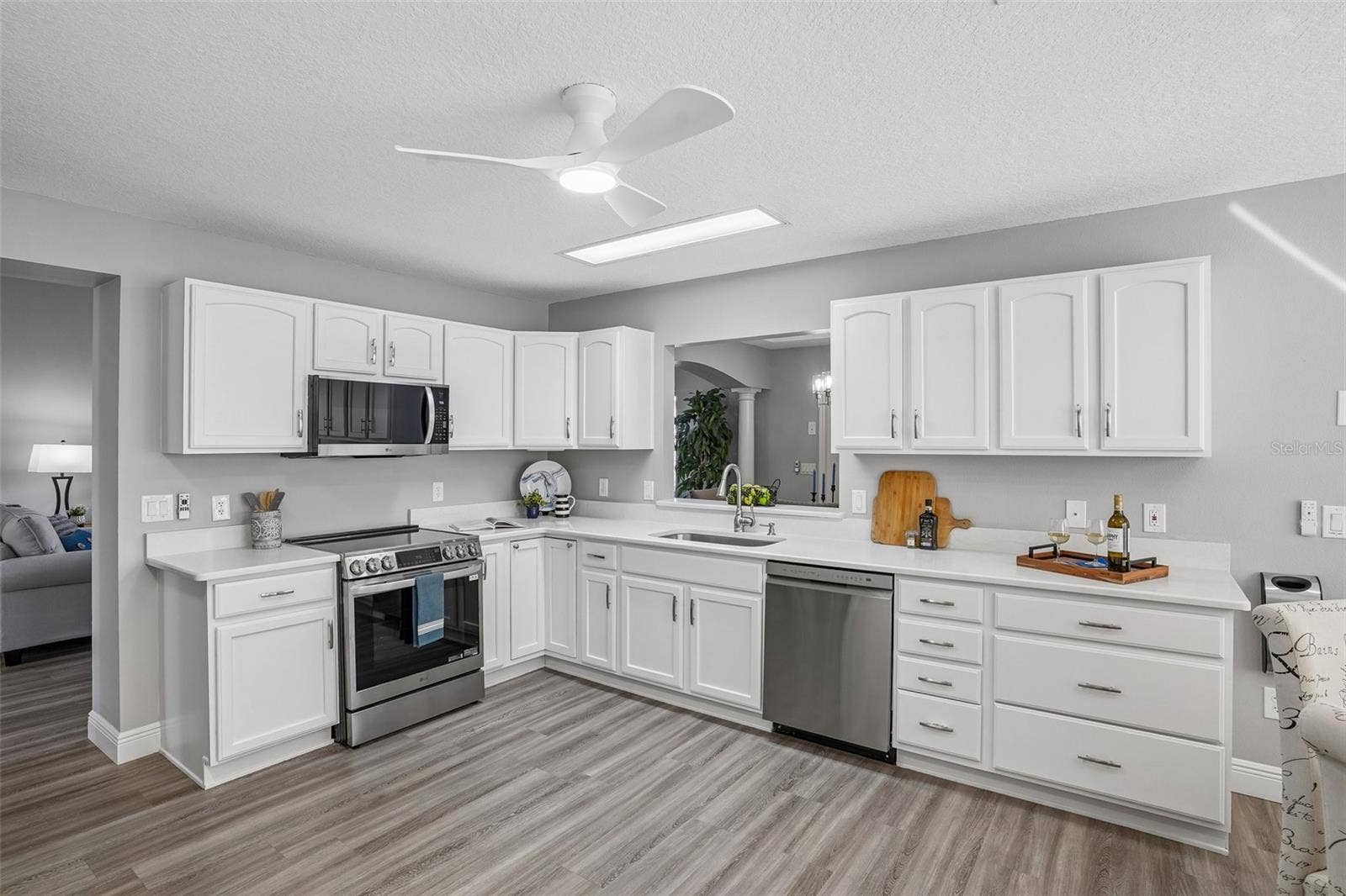 1897 CARYLE LANE, The Villages, FL 32162 Kitchen