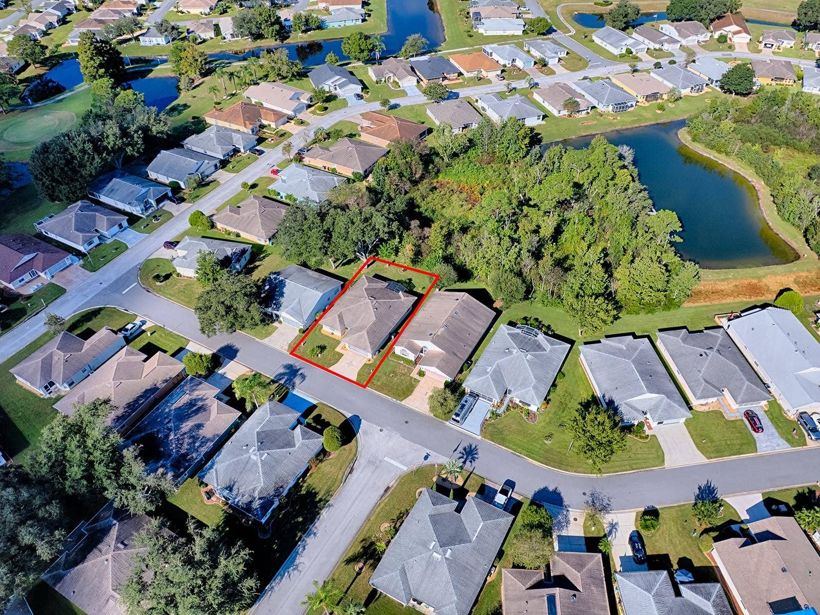 424 RANCHWOOD DRIVE, Leesburg, FL 34748 OVERHEAD VIEW OF PRIVATE BACKYARD