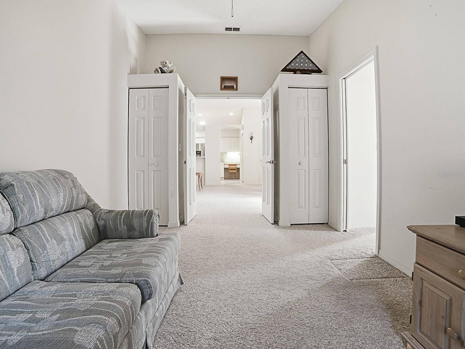424 RANCHWOOD DRIVE, Leesburg, FL 34748 VIEW TO MAIN LIVING AREA