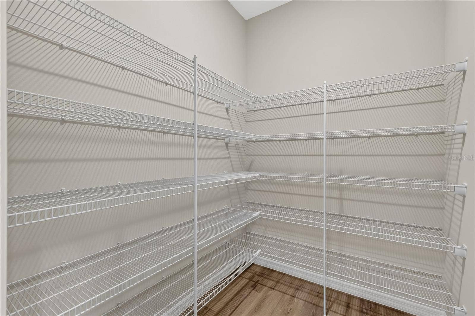 41428 ROYAL TRAILS ROAD, Eustis, FL 32736 Walk in Pantry