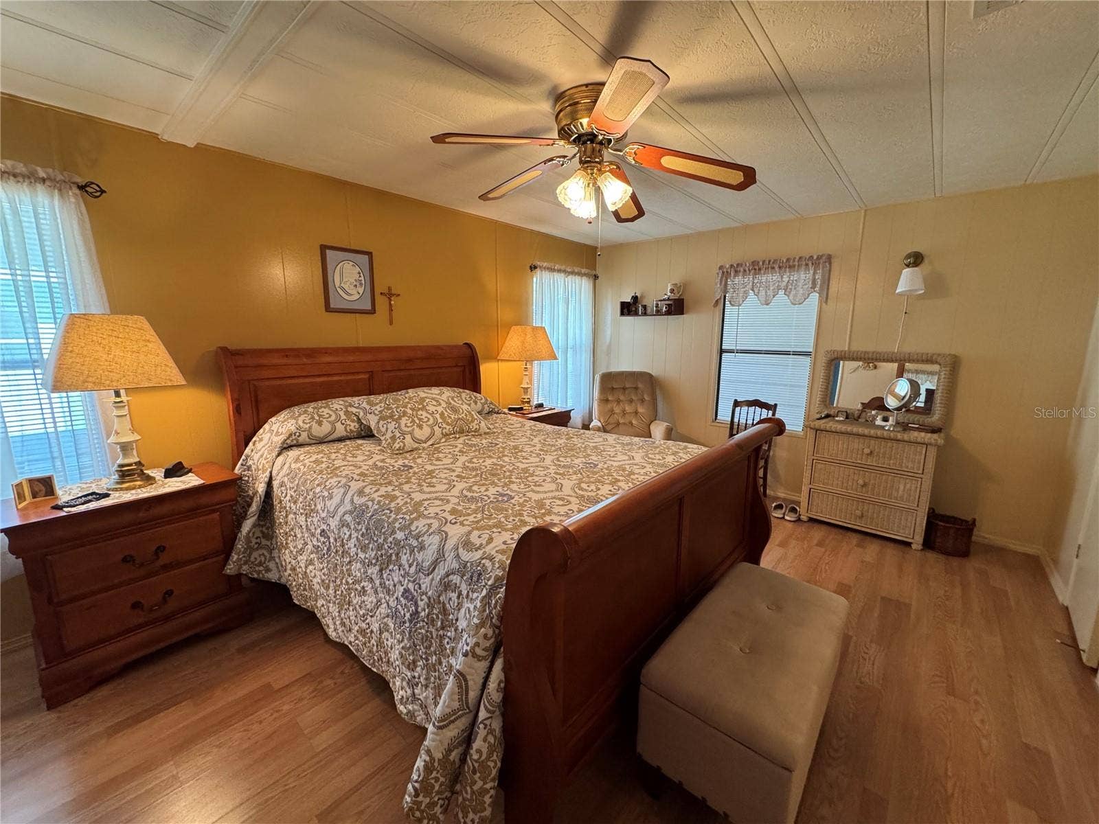 6733 KENSINGTON DRIVE NE, Winter Haven, FL 33881