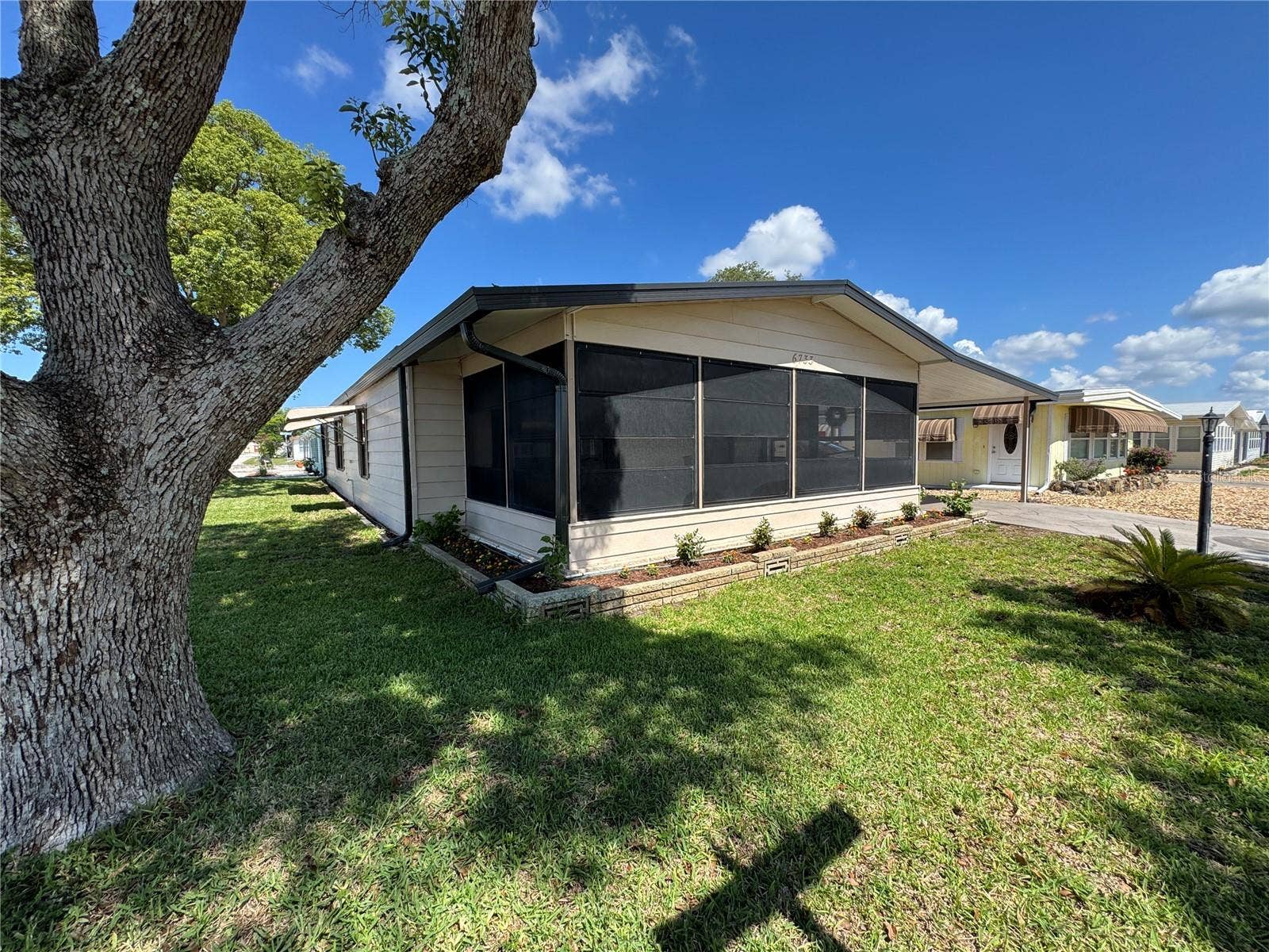 6733 KENSINGTON DRIVE NE, Winter Haven, FL 33881