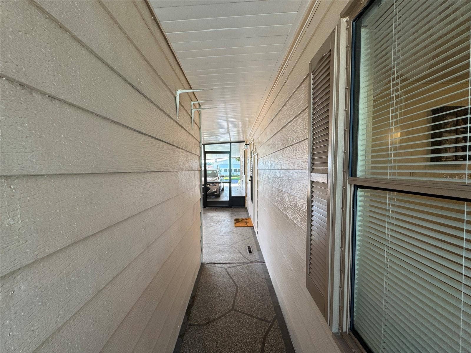 6733 KENSINGTON DRIVE NE, Winter Haven, FL 33881