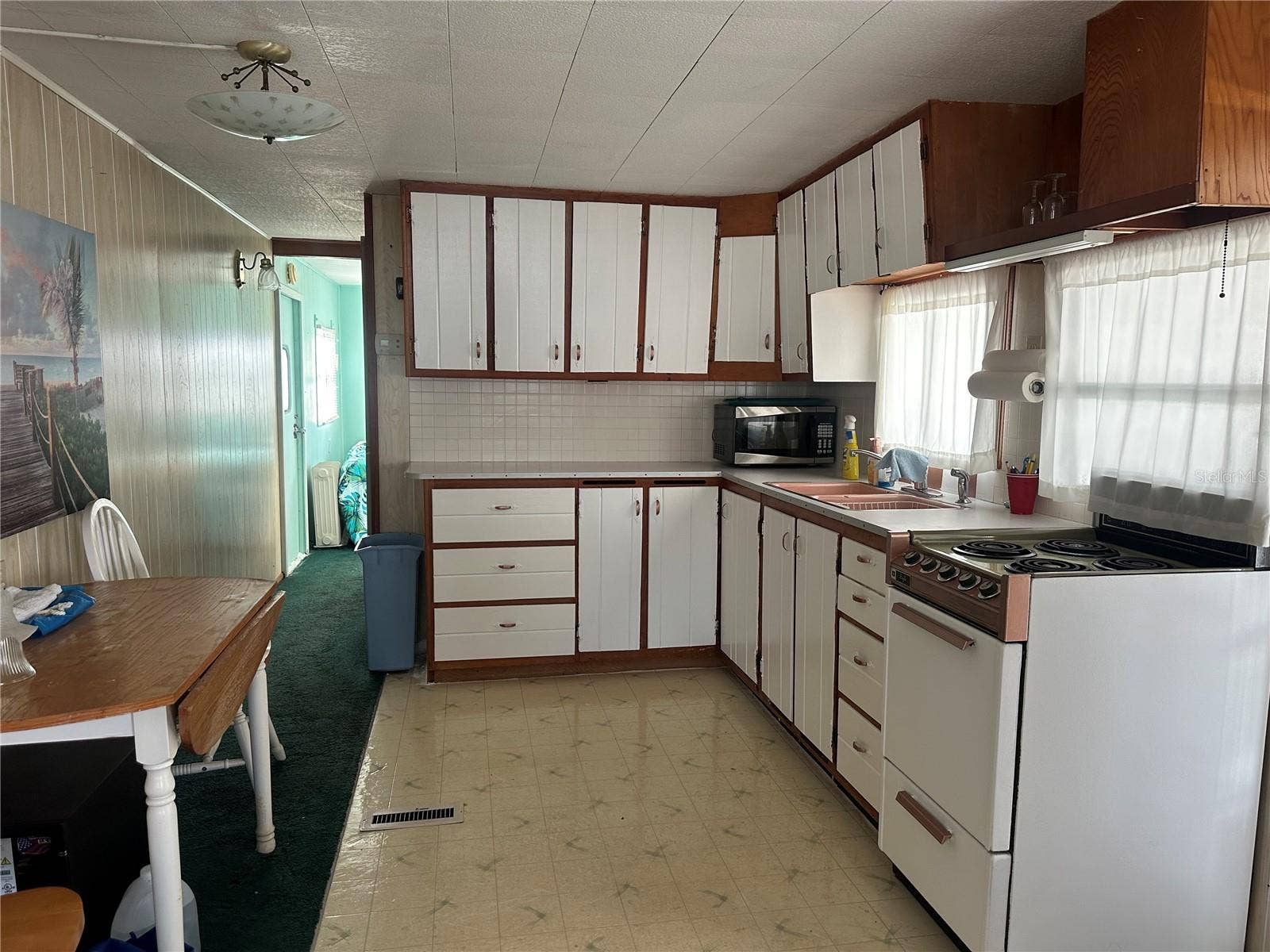 558 SINCLAIR CIRCLE, Tavares, FL 32778 558 SINCLAIR CIRCLE, Tavares, FL 32778