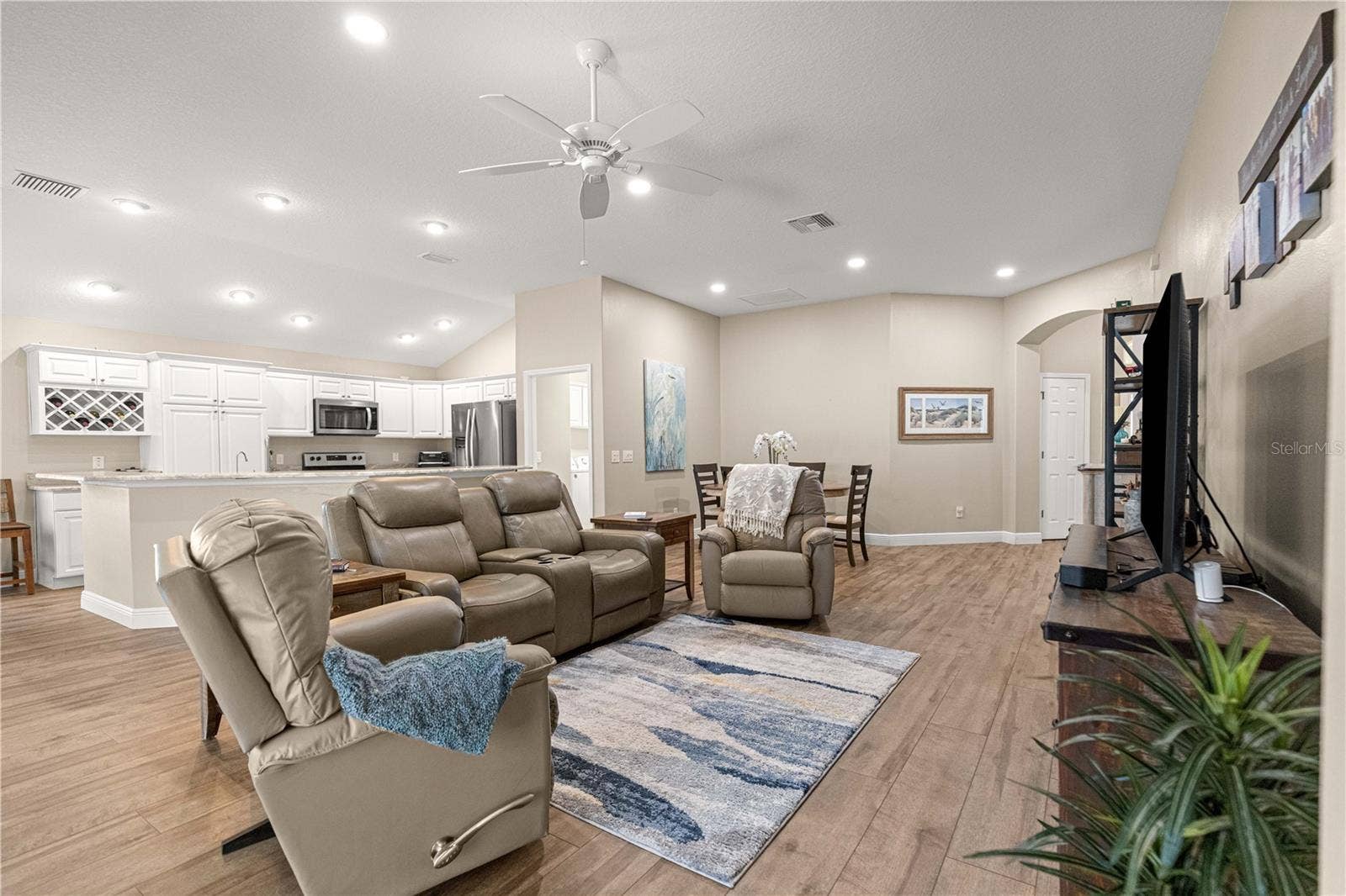 3562 YATES AVENUE, The Villages, FL 32163