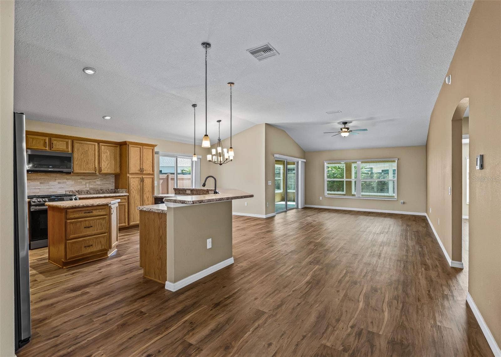 2414 NELLIE ROAD, The Villages, FL 32163 2414 NELLIE ROAD, The Villages, FL 32163