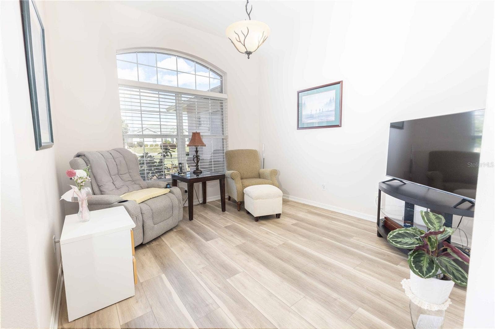 Office space can be used as a den/tv room