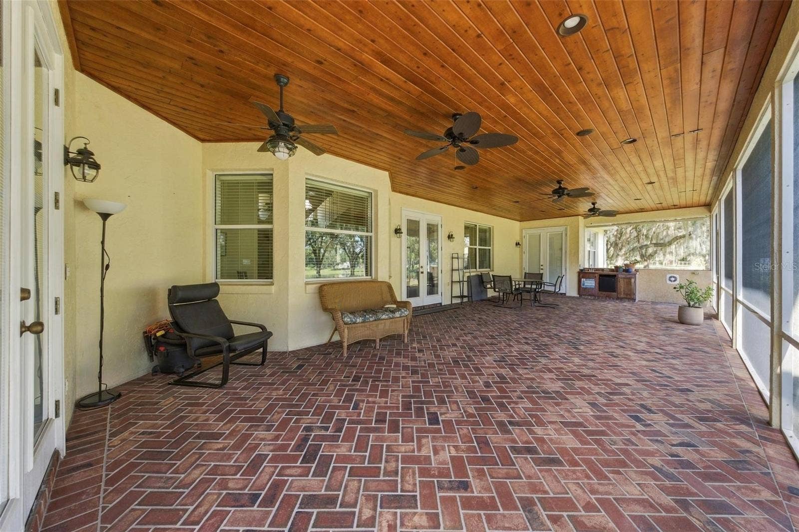 15330 SKY LAKE LANE, Tavares, FL 32778 HUGE LANAI WITH OUTDOOR KITCHEN