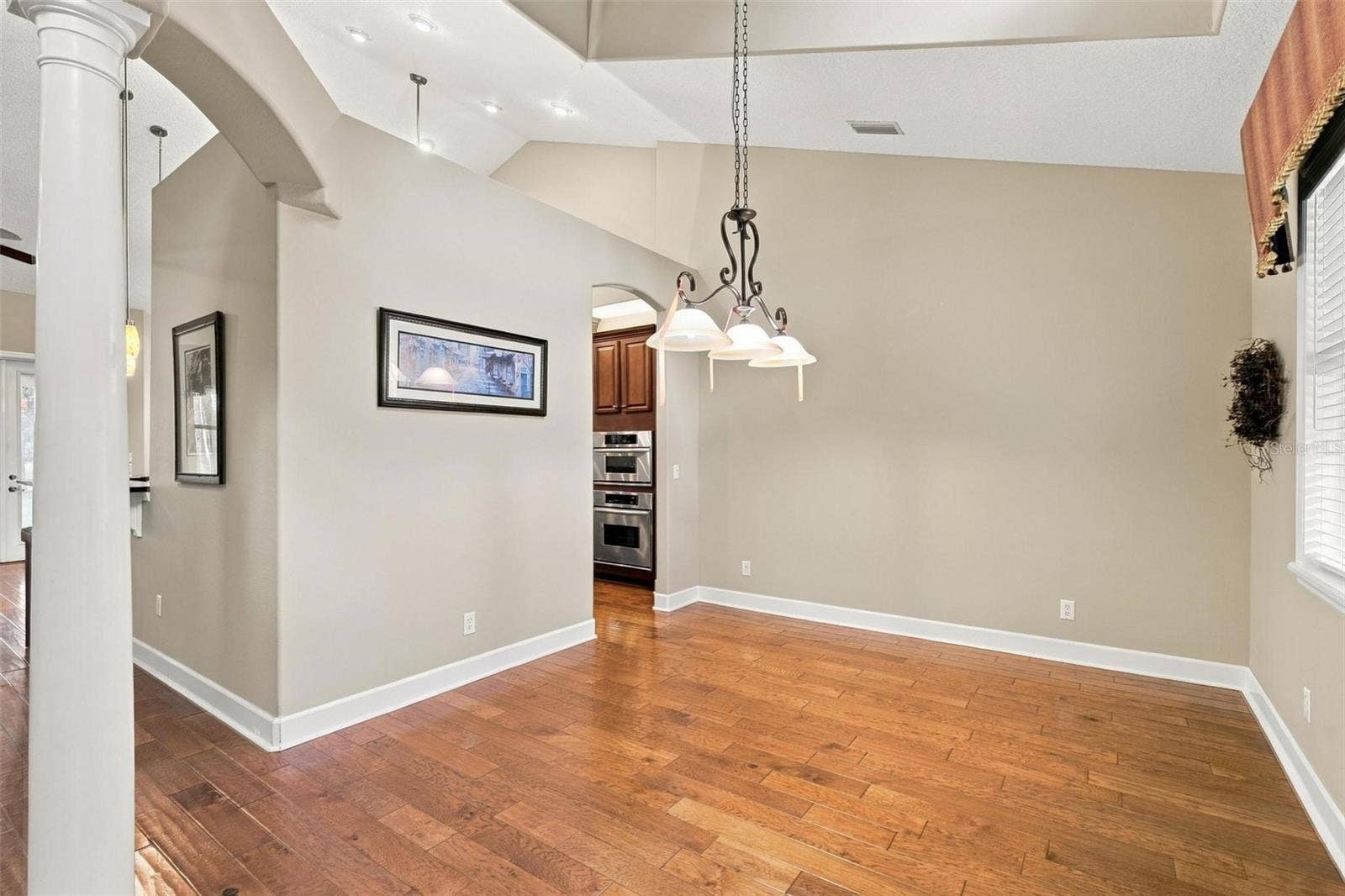 15330 SKY LAKE LANE, Tavares, FL 32778 FORMAL DINING ROOM