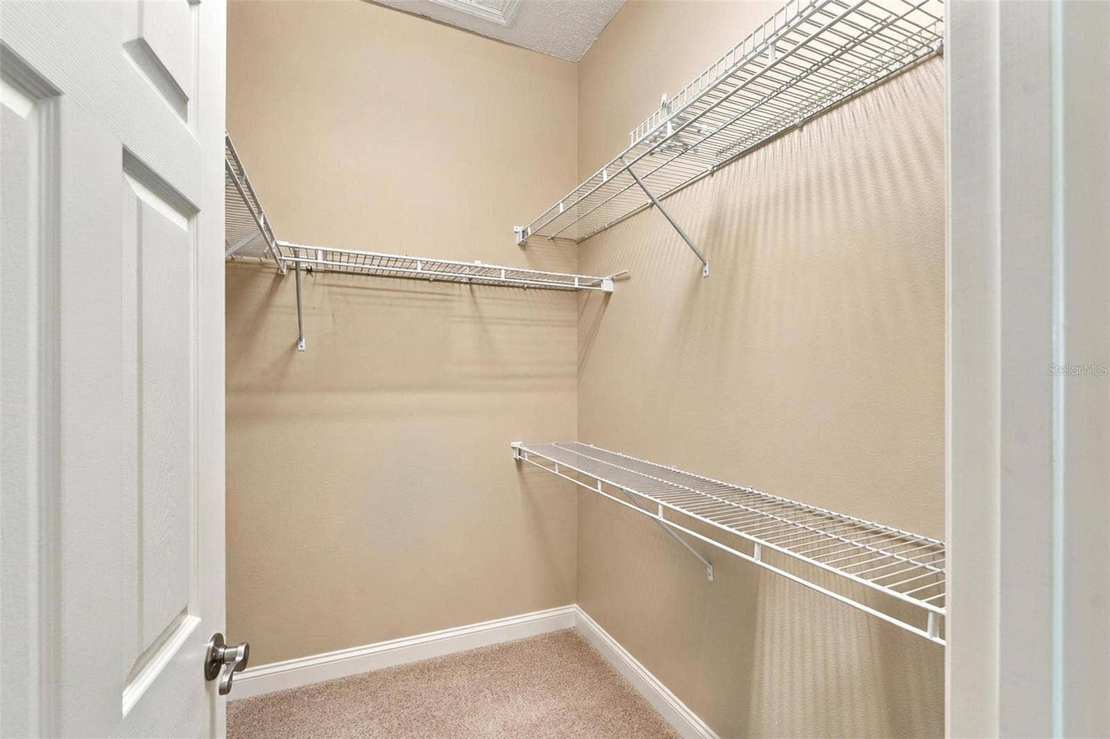 15330 SKY LAKE LANE, Tavares, FL 32778 2ND PRIMARY SUITE WALK IN CLOSET