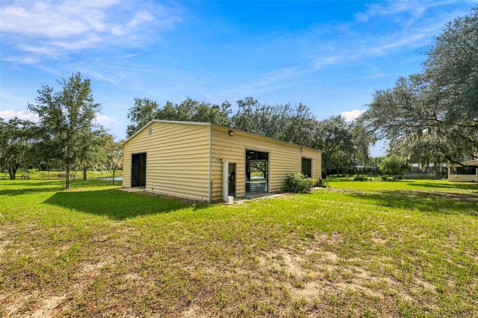 15330 SKY LAKE LANE, Tavares, FL 32778 ANOTHER VIEW OF 40 X 60 METAL BUILDING