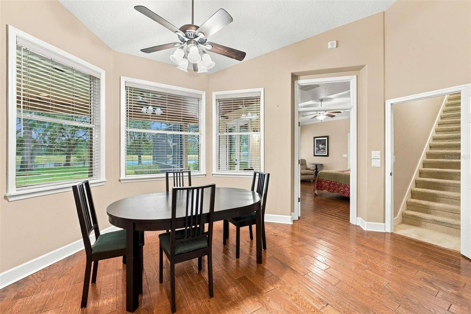 15330 SKY LAKE LANE, Tavares, FL 32778 BREAKFAST NOOK WITH LARGE BAY WINDOWS
