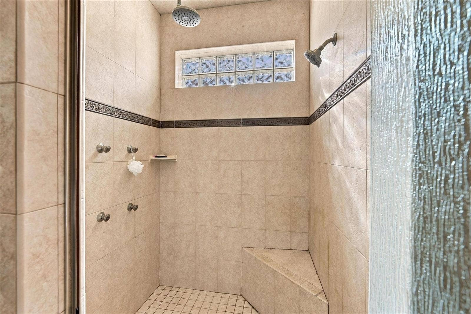15330 SKY LAKE LANE, Tavares, FL 32778 PRIMARY SUITE WALK IN SHOWER