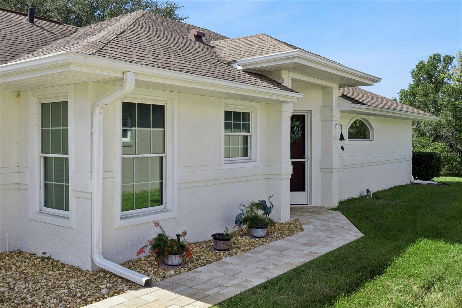 5853 PRINCESS CAROLINE PLACE, Leesburg, FL 34748 Block and Stucco Construction