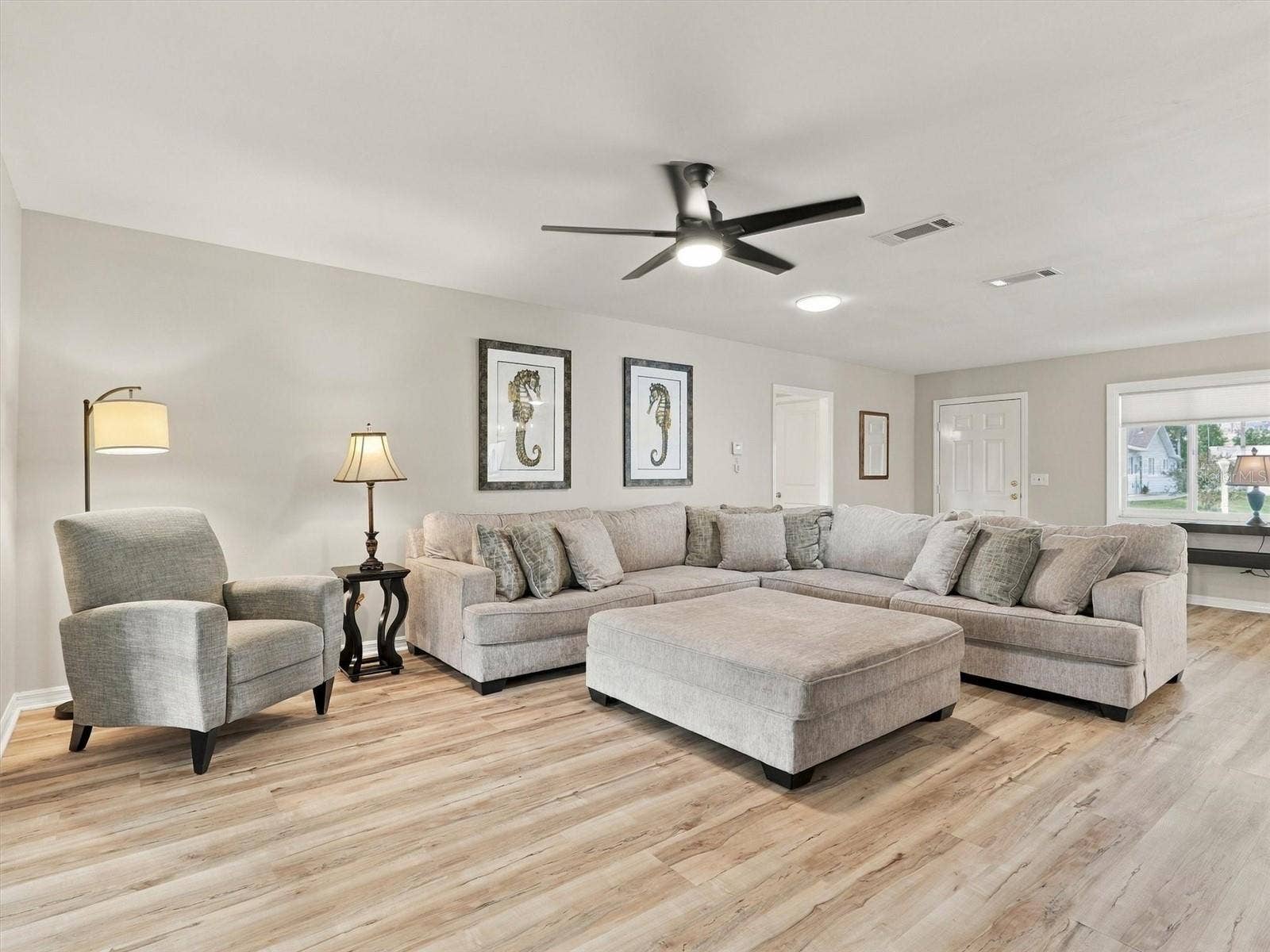 9892 SE 177TH LANE, Summerfield, FL 34491 Living Room