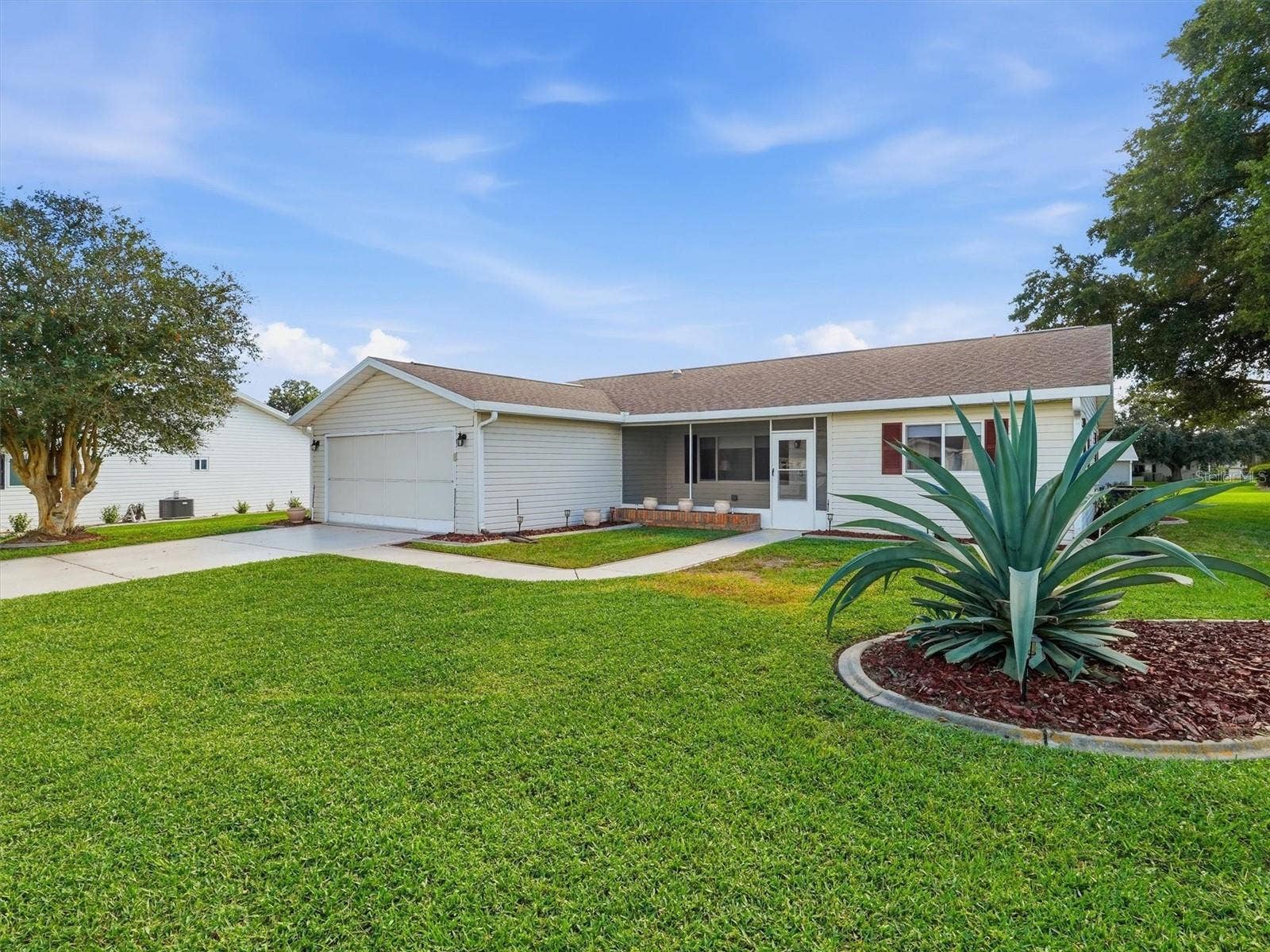 9892 SE 177TH LANE, Summerfield, FL 34491 Welcome Home!