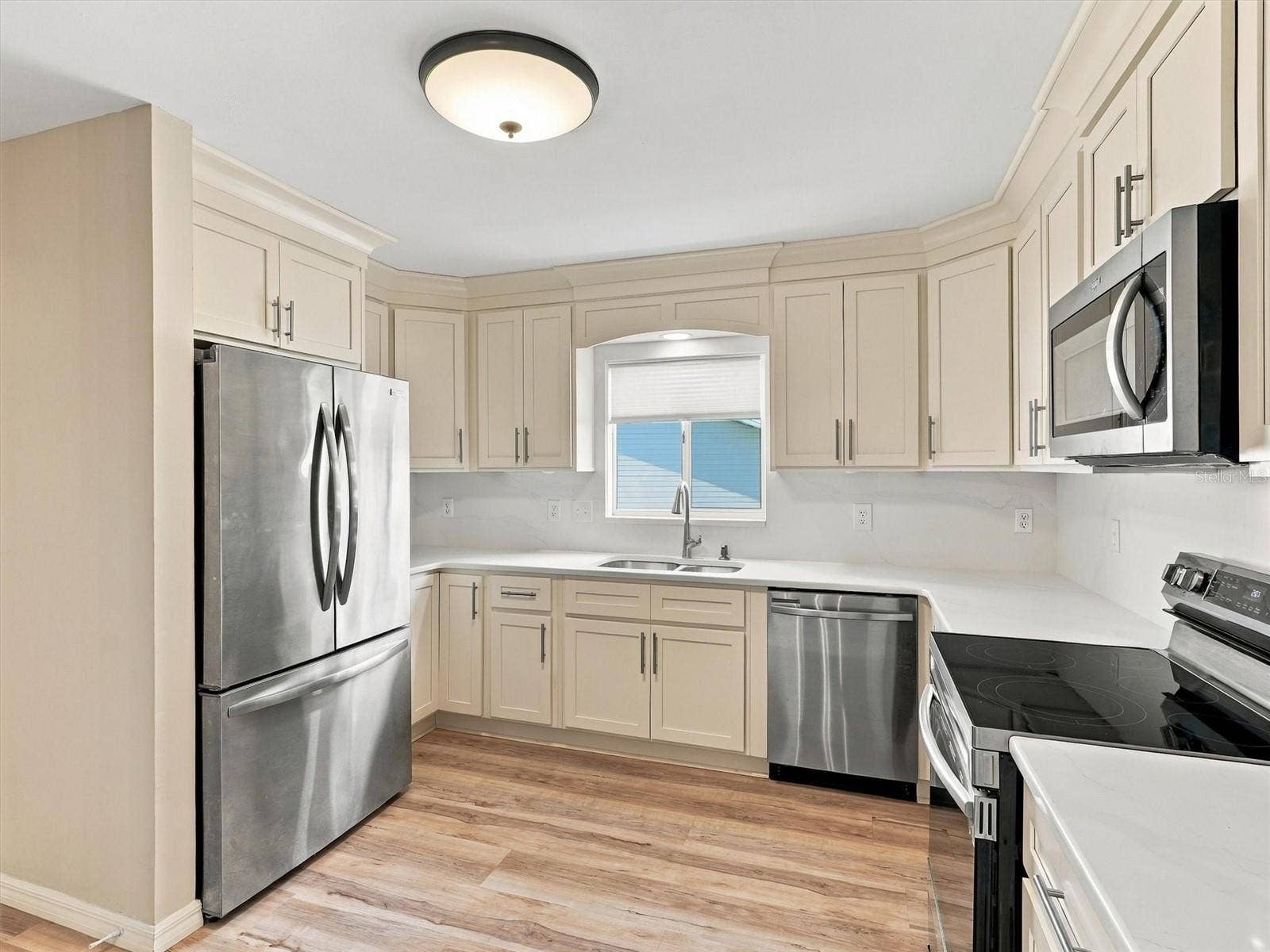 9892 SE 177TH LANE, Summerfield, FL 34491 New Custom Kitchen Cabinets, Quartz Counter Tops, New Appliances
