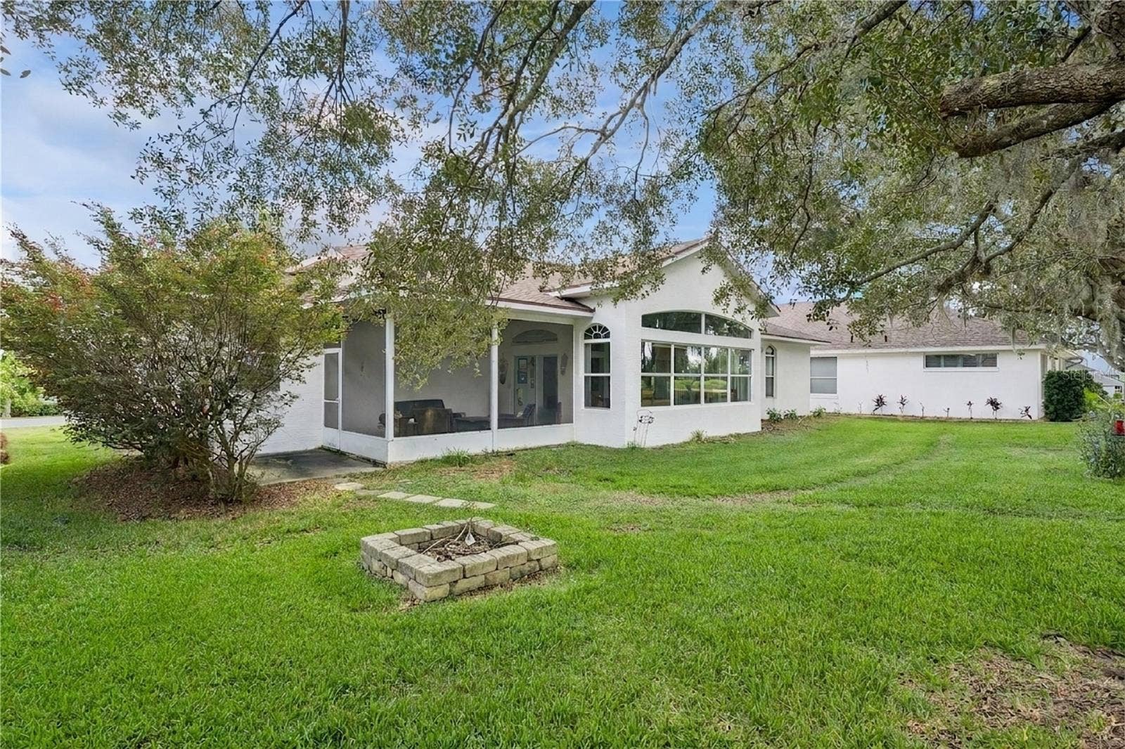 21113 EDINBOROUGH PLACE, Leesburg, FL 34748 21113 EDINBOROUGH PLACE, Leesburg, FL 34748
