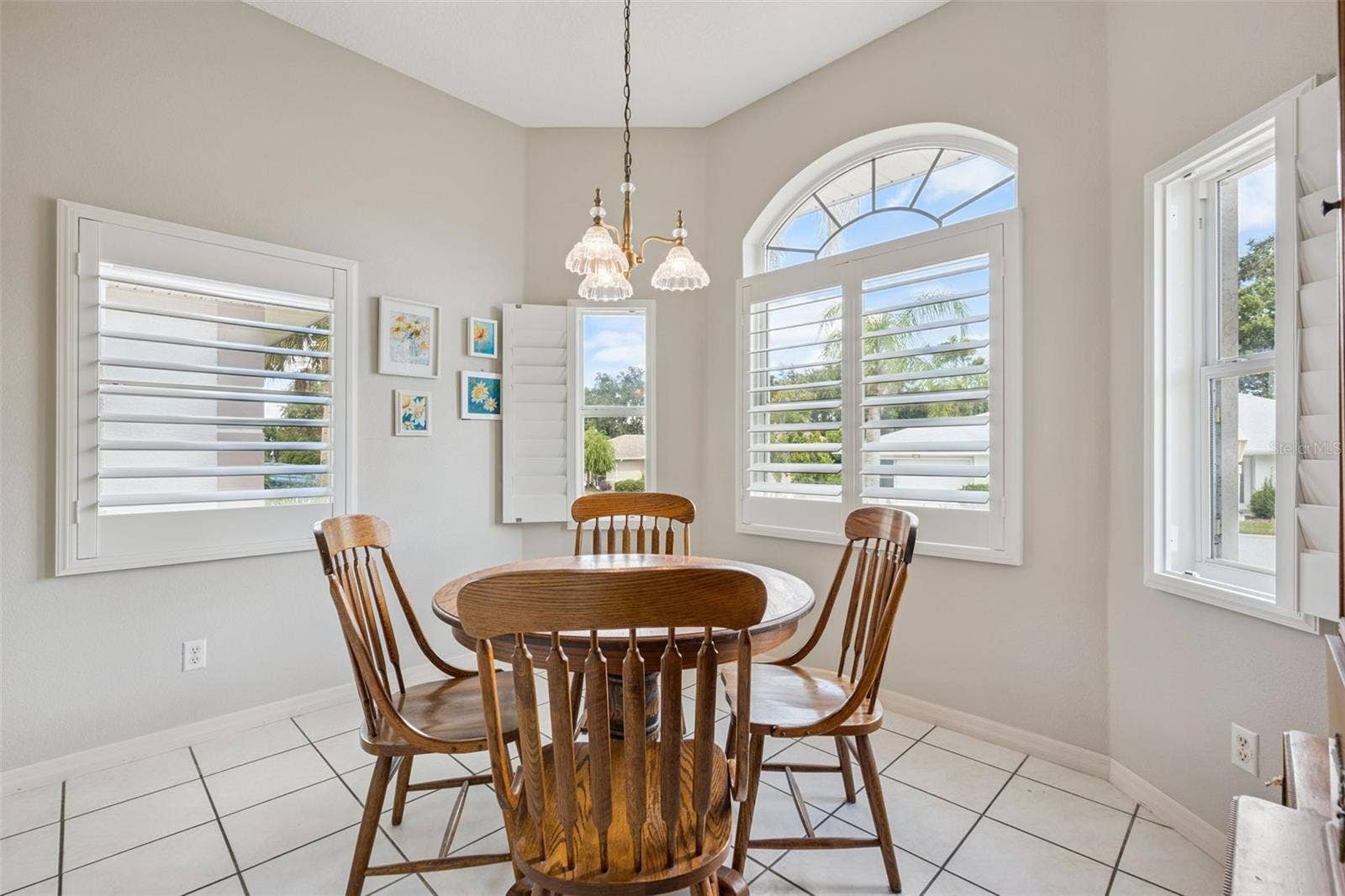 21113 EDINBOROUGH PLACE, Leesburg, FL 34748 Dinette