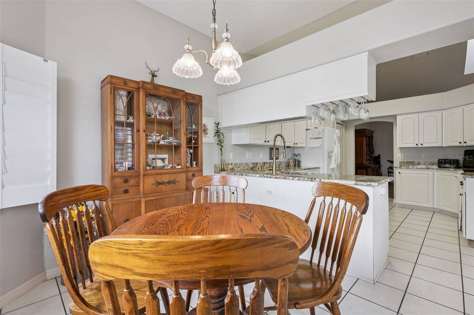 21113 EDINBOROUGH PLACE, Leesburg, FL 34748 Casual Dining